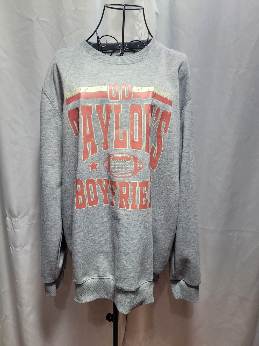 Amazon Gray Crewneck Sweatshirt with Red Graphic
